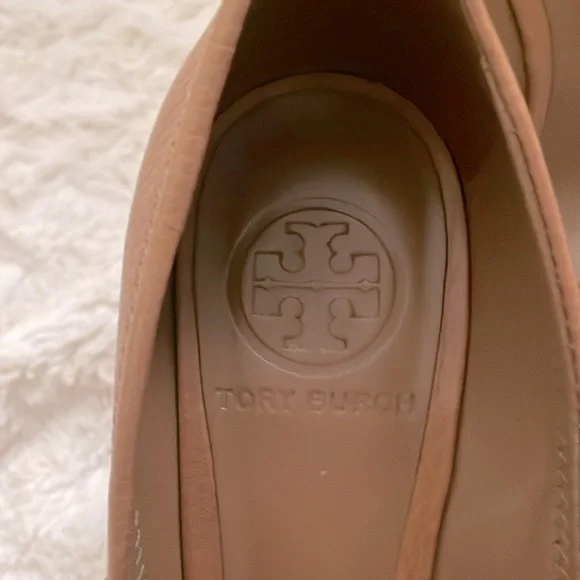 Tory Burch Tan Wedges - Picture 2 of 9
